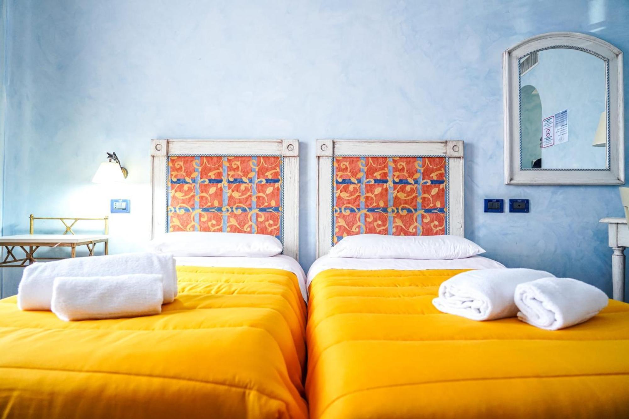 Motel - Hotel Nautico Pozzallo Zewnętrze zdjęcie
